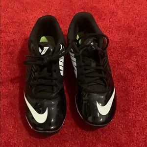 Nike Shark football cleats size 6 youth.